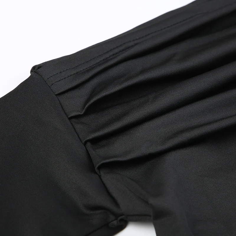 Top a pieghe con maniche lunghe con spalle scoperte e design a pieghe Top irregolare in tinta unita con ombelico slim fit — foto 14