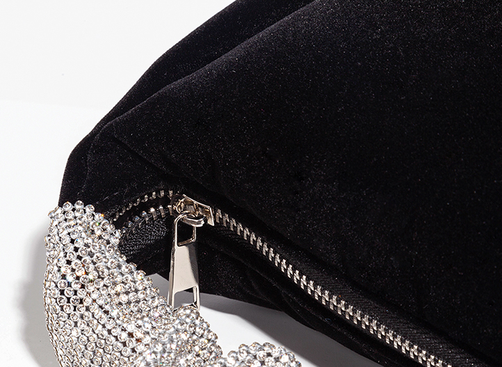 Title 7, Bolsa Tote de Veludo com Alça de Diamante Sofis...
