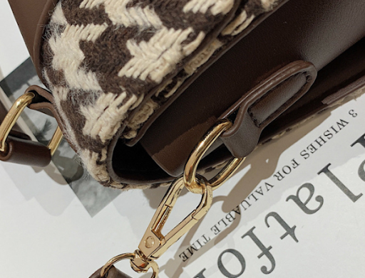 Title 4, Womens Fashion Bag Houndstooth Boston A stylis...