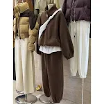 Picture Color Sweater Suit