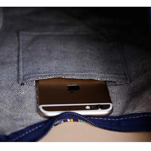 Title 5, One shoulder cloth bag, a stylish and versatile...