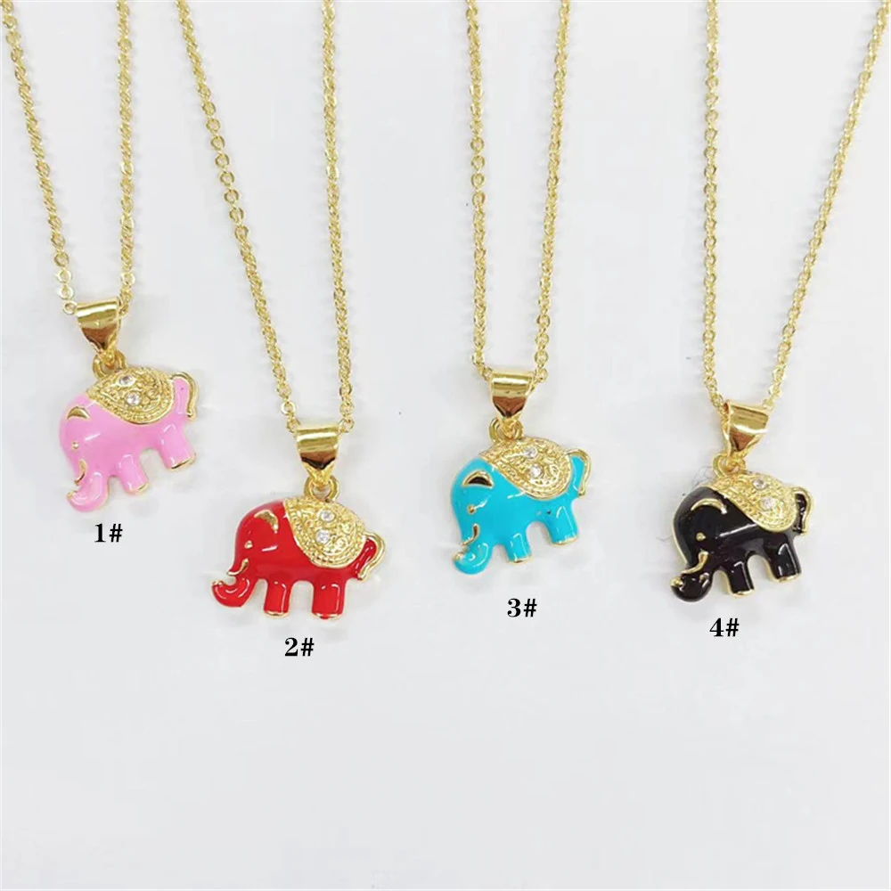 Title 3, Colar com pingente de elefante de zircônia com ...