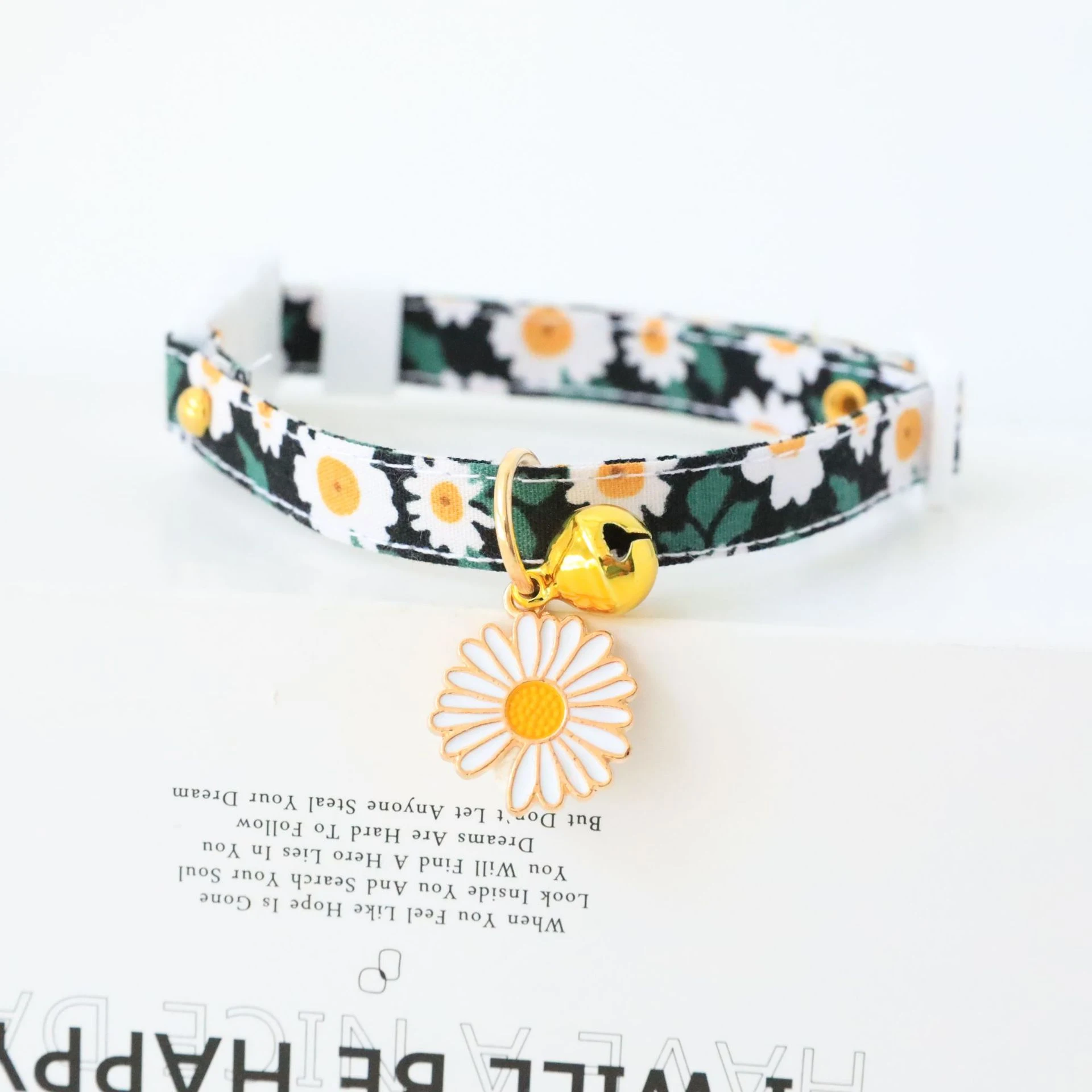 Title 9, 1PCS Adjustable Beauty Cat Pet Collar with Bell...