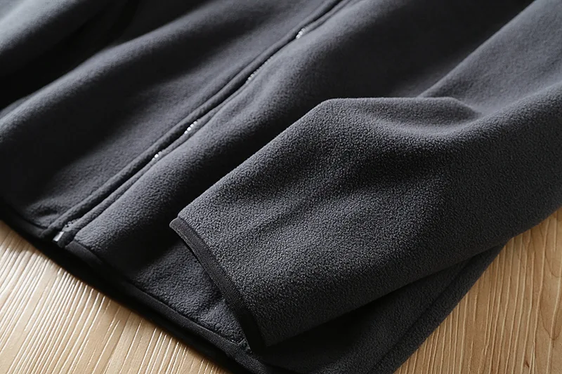 Title 8, Comfortable and Fashionable Warm Top Polar Flee...
