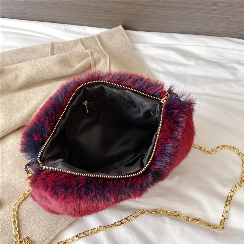 Bolsa de pelúcia feminina transversal com corrente, ombro único, para todos os looks, um acessório elegante e versátil, ideal para o dia a dia. — foto 11