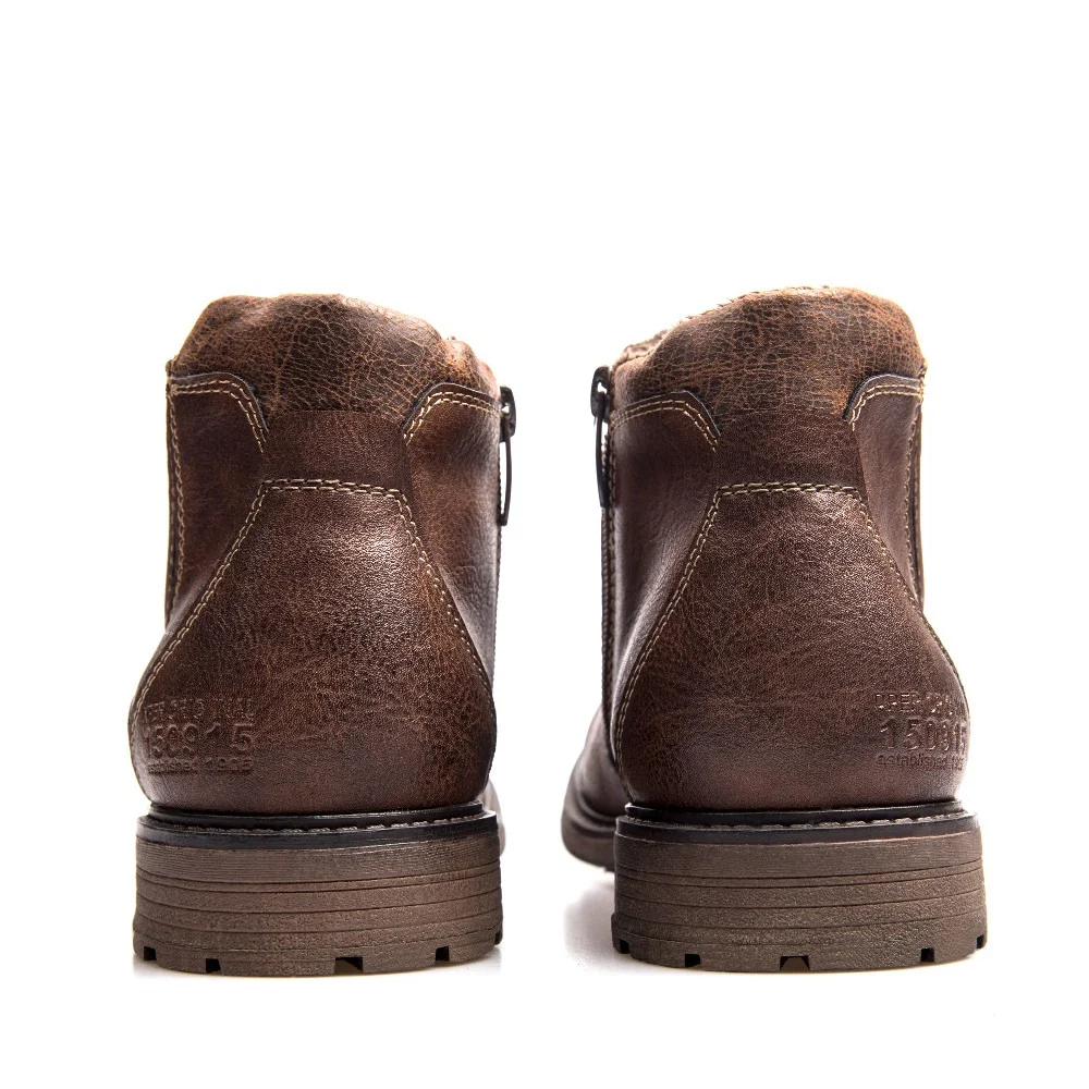 Botas masculinas com zíper no tornozelo Sapatos quentes de inverno Botas masculinas Conforto e aquecimento para seus pés durante o inverno. — foto 6
