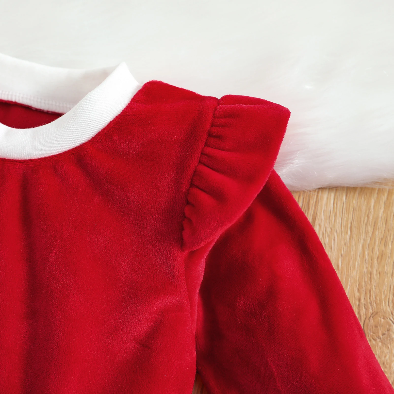 Enterizo Rojo de Navidad para Bebé Recién Nacido y Niño Pequeño Ropa Festiva Cómoda y Abrazable Perfecto para las Primeras Navidades — foto 4
