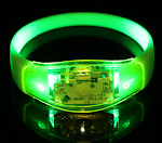 Button green