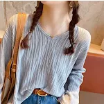 Blusa suéter feminina fashion manga longa, ideal para looks elegantes e confortáveis. Perfeita para o dia a dia e ocasiões especiais. — foto 2