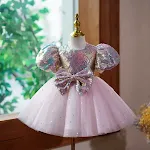 Abito Principessa di Compleanno Lusso Leggero per Minoranze. Design esclusivo e sofisticato per celebrare un'occasione speciale con stile ed eleganza. — foto 3