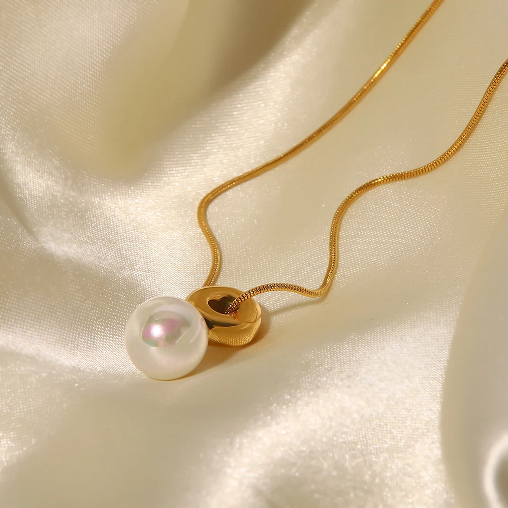Colar Feminino Estilo Vintage Francês Pingente Aço Inoxidável Acessório de Pescoço Design Clássico Jóia Elegante Presente Sofisticado — foto 5