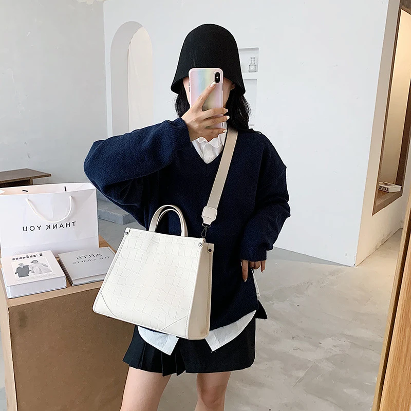 Title 1, Bolso grande tote de moda coreana versátil con ...