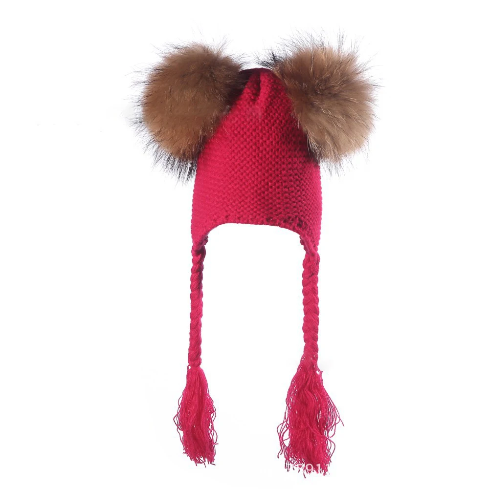 Touca de tricô para bebê mantém aquecido no outono e inverno. Conforto e proteção contra o frio garantidos. Essencial para o bebê. — foto 2