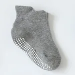 Children's non-slip glue floor socks, providing secure grip and preventing slips and falls, comfortable and ideal for pl — photo 8