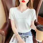 Women's Drape Print Casual Summer T-shirt. Comfortable and stylish top for warm weather. Lightweight and perfect for eve — photo 5