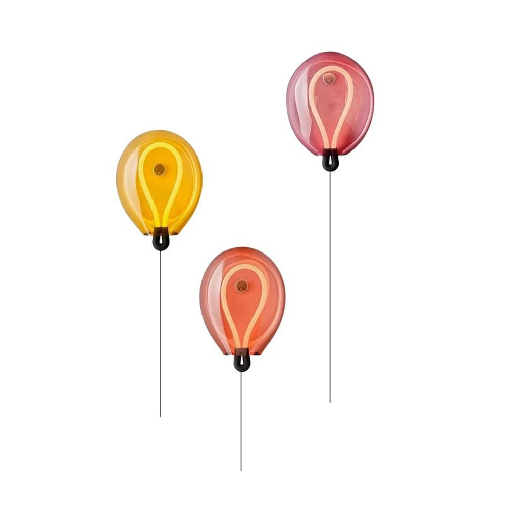 Luminária de parede Bulla em formato de balão para quarto, corredor e escadas. Iluminação ambiente moderna para design e elegância. — foto 6