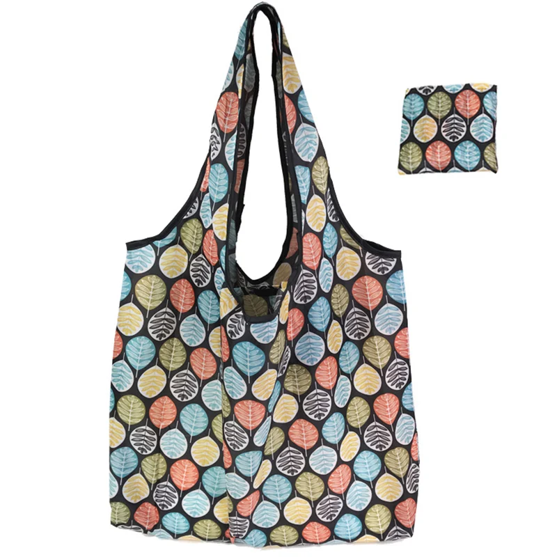 Hot Selling Spot Large Foldable Floral Square Bag. Perfect for shopping, beach trips, or travel. Spacious, convenient, a — photo 16