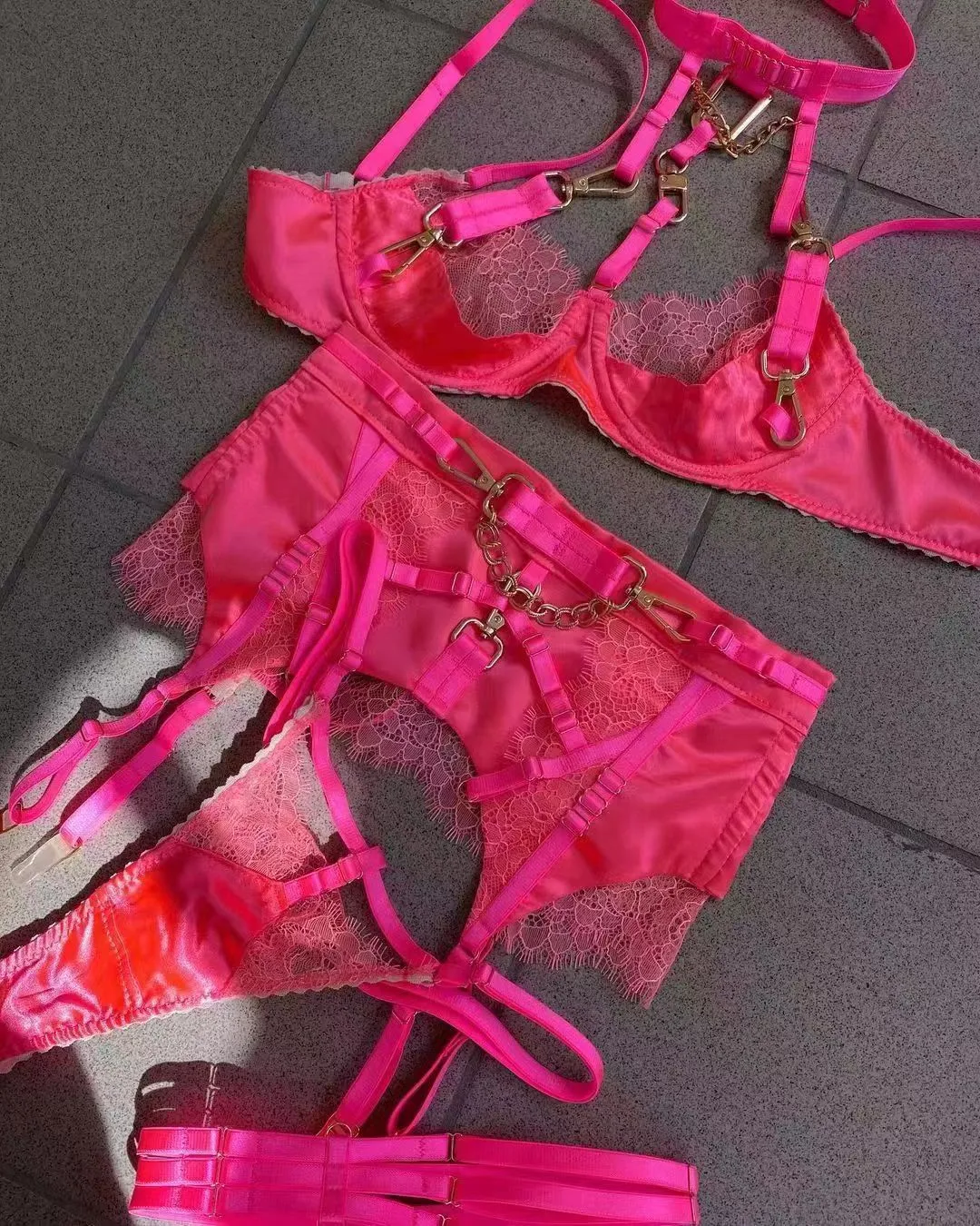 product image - 4
