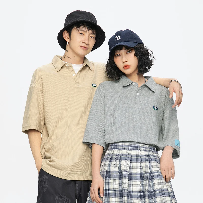 Camiseta de manga curta waffle com textura estilo Hong Kong. Conforto e estilo para o seu dia a dia. Ideal para climas quentes, leve e respirável. — foto 5