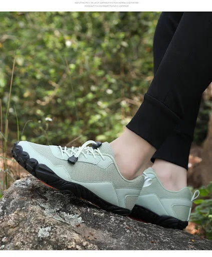 Title 12, Sapatos de natação masculinos leves de cinco de...