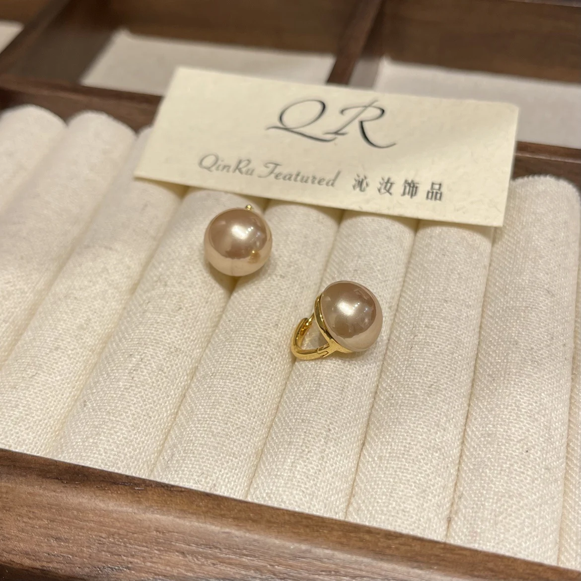 product image - 3