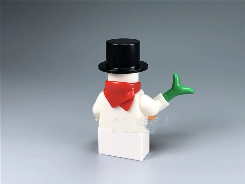 Title 2, MOC small particle building block toy Christmas...