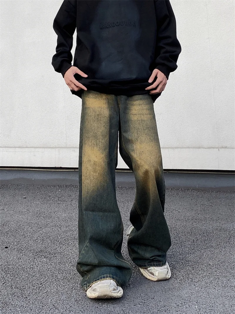 Men's Fashionable Retro Distressed Gradient Jeans, stylish and comfortable. Perfect for a vintage look. Get these jeans — photo 3