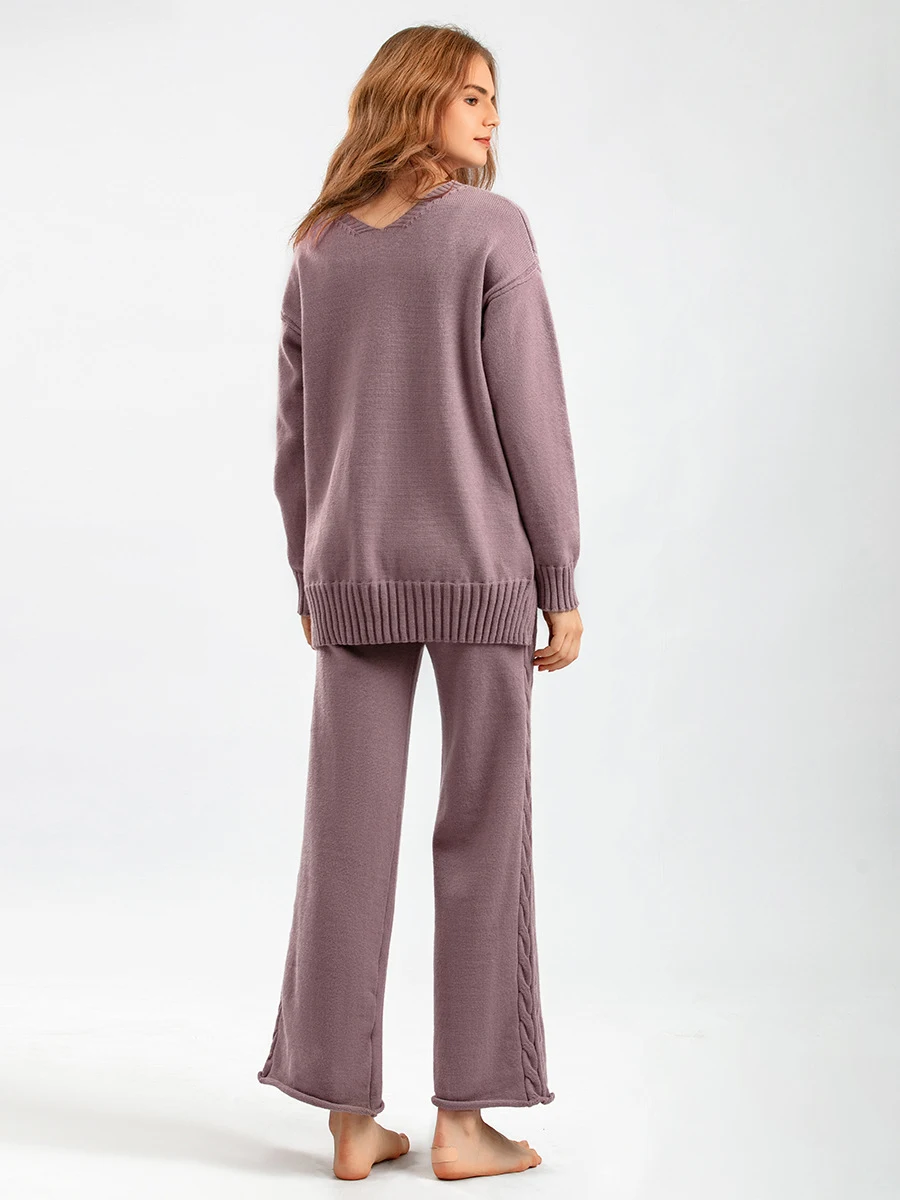 Conjunto de suéter e calças de perna larga de malha para conforto e estilo excepcionais. Desfrute da suavidade e elegância incomparáveis. — foto 4