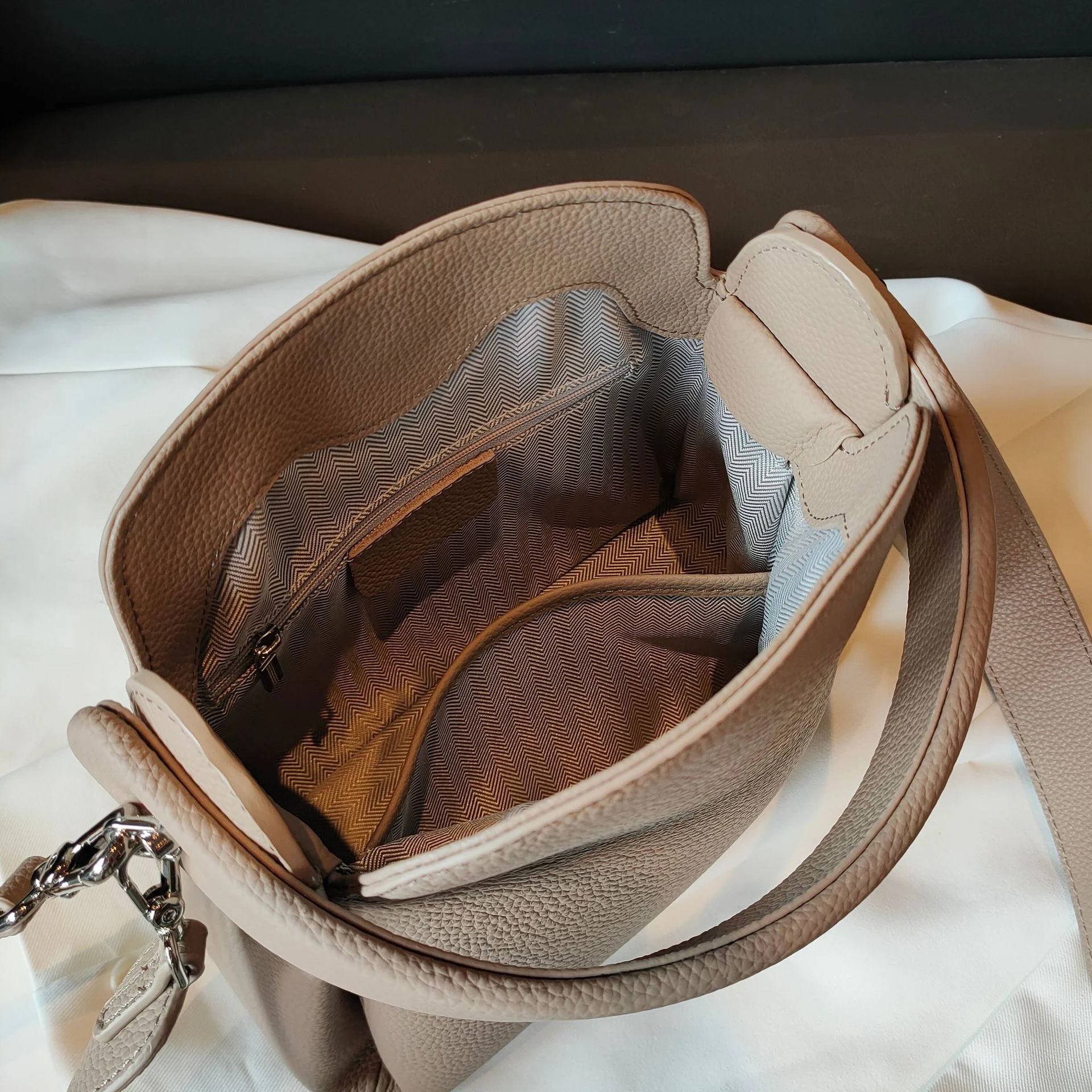 product image - 2