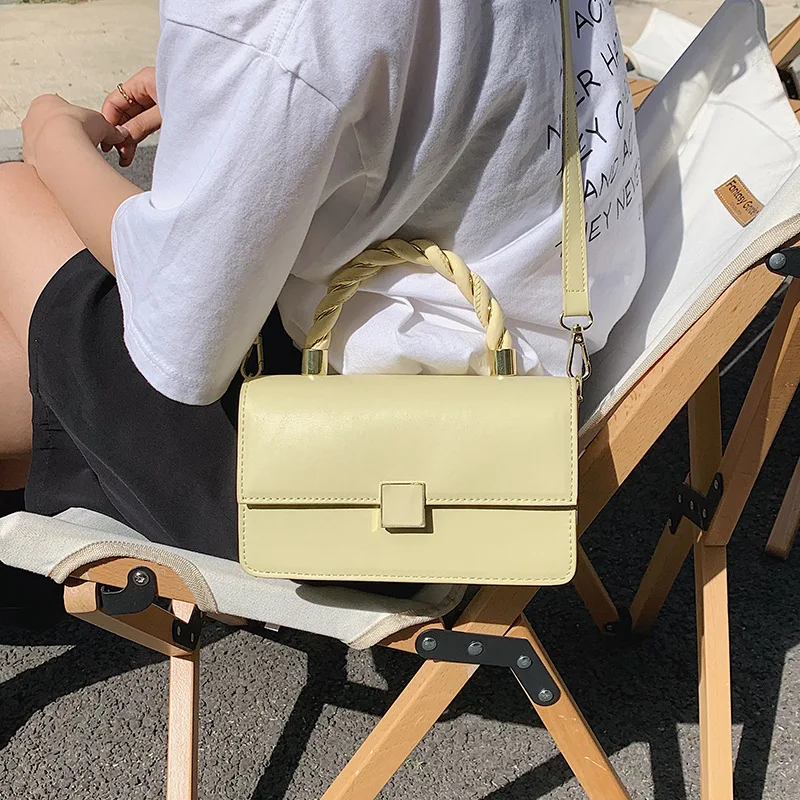 Bolsa Mensageiro Quadrada Shang Portátil de um ombro só. Leve seus pertences com praticidade e elegância. Ideal para o dia a dia. — foto 8