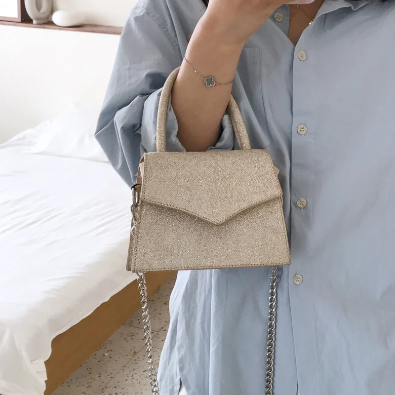 Wild Chain Crossbody Bag — A stylish and practical bag for women. Perfect for everyday use, featuring a chain strap for — photo 5