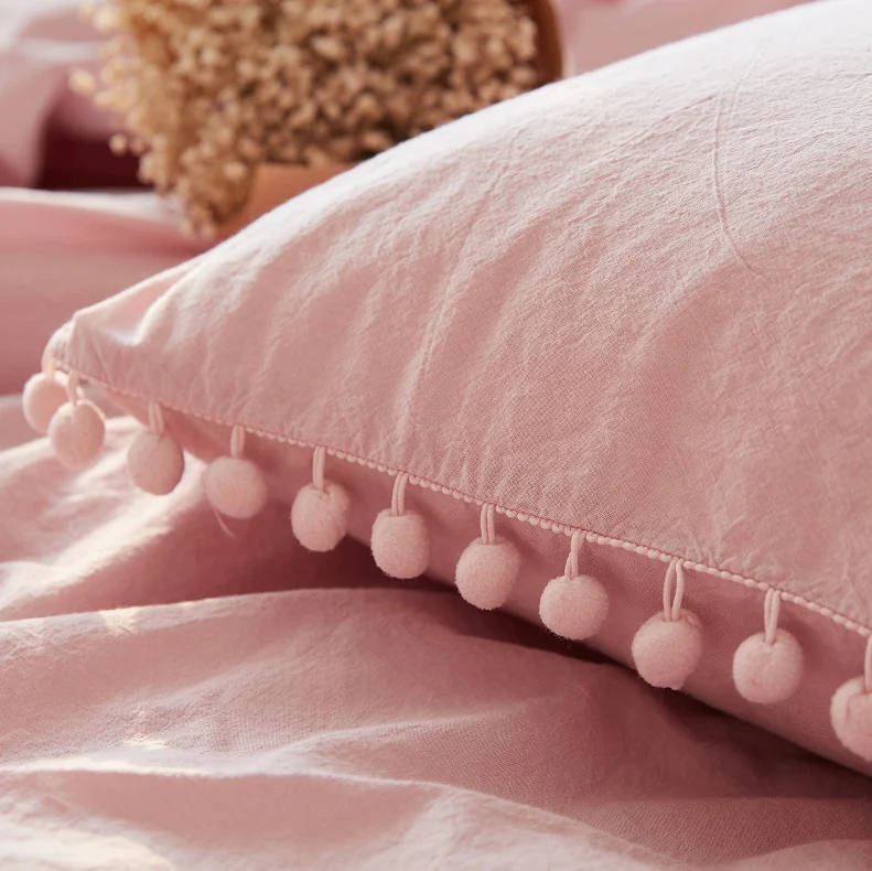 Roupa de cama simples de algodão estilo japonês para casa. Desfrute de maciez, respirabilidade e um sono tranquilo. Perfeita para um descanso revigorante. — foto 1