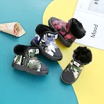 Winter Kinder Schneestiefel Wasserdicht & warm für sicheren Spaß im Schnee. Schützen kleine Füße vor Kälte und Nässe. — foto 8