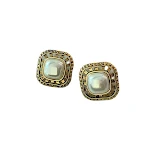 Orecchini Vintage Pearl French Royal di alta gamma, eleganza senza tempo. Gioielli raffinati per valorizzare il tuo stile, sofisticatezza francese. — foto 3