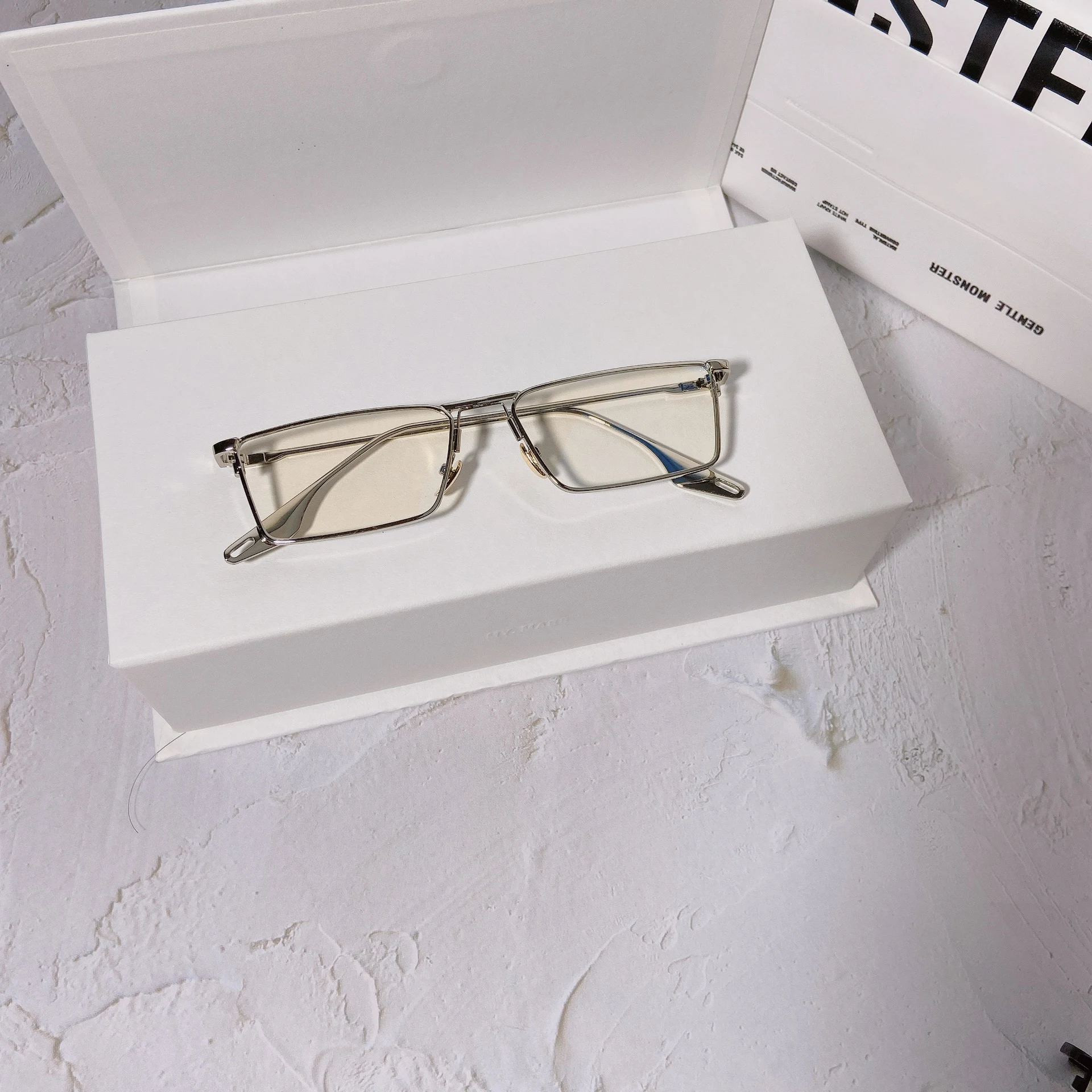 Title 12, Retro Personalized Metal Sunglasses Mens Fashi...