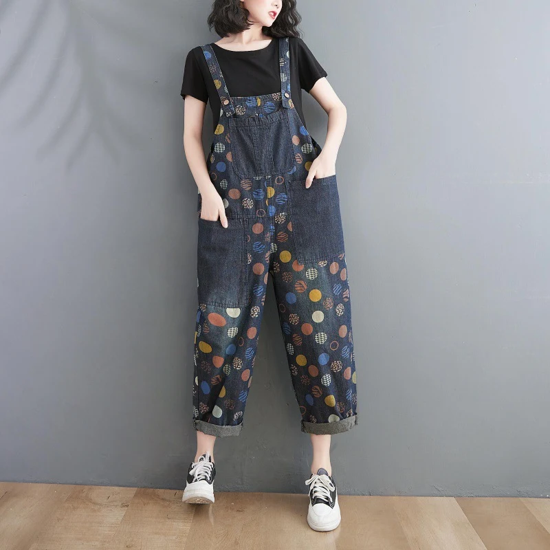 Jeans com suspensórios femininos, versão coreana com estampa de bolinhas. Design moderno e confortável para um visual estiloso e atual. — foto 12