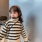 Conjunto infantil outono estilo coreano novo, suéter e calças largas. Roupa de estrada ideal para crianças, confortável e moderna. — foto 9