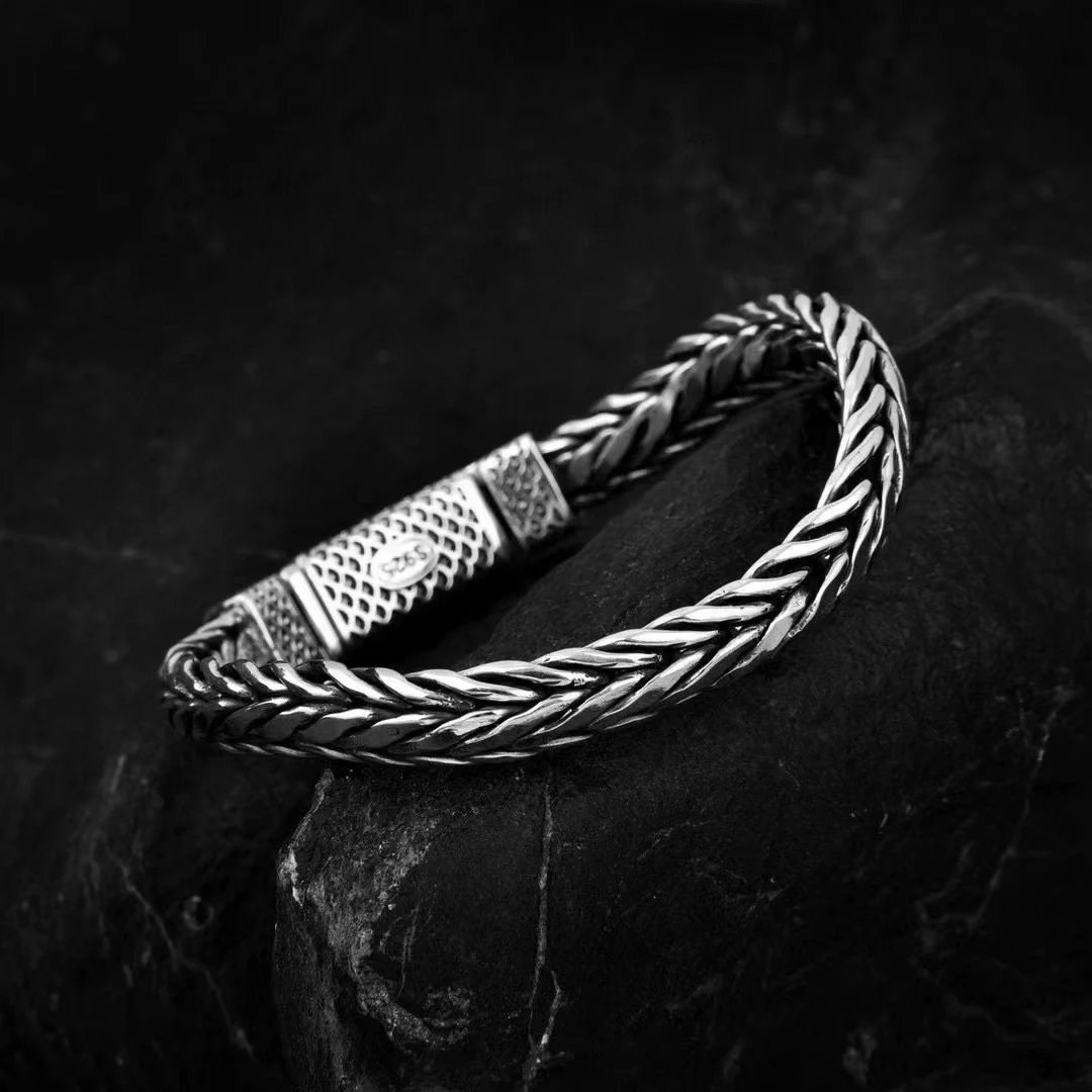 Bracciale con motivo Drago Stile Nazionale in Argento Sterling S925, Tessuto a Mano con Segno Zodiacale, un Gioiello Unico. — foto 3