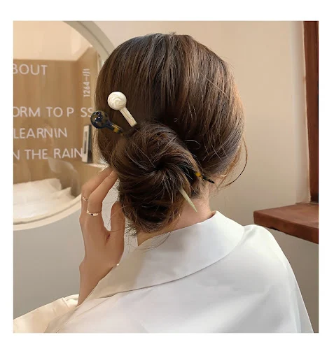 Title 5, Acetic Acid Pan Versatile Pearl Hairpin