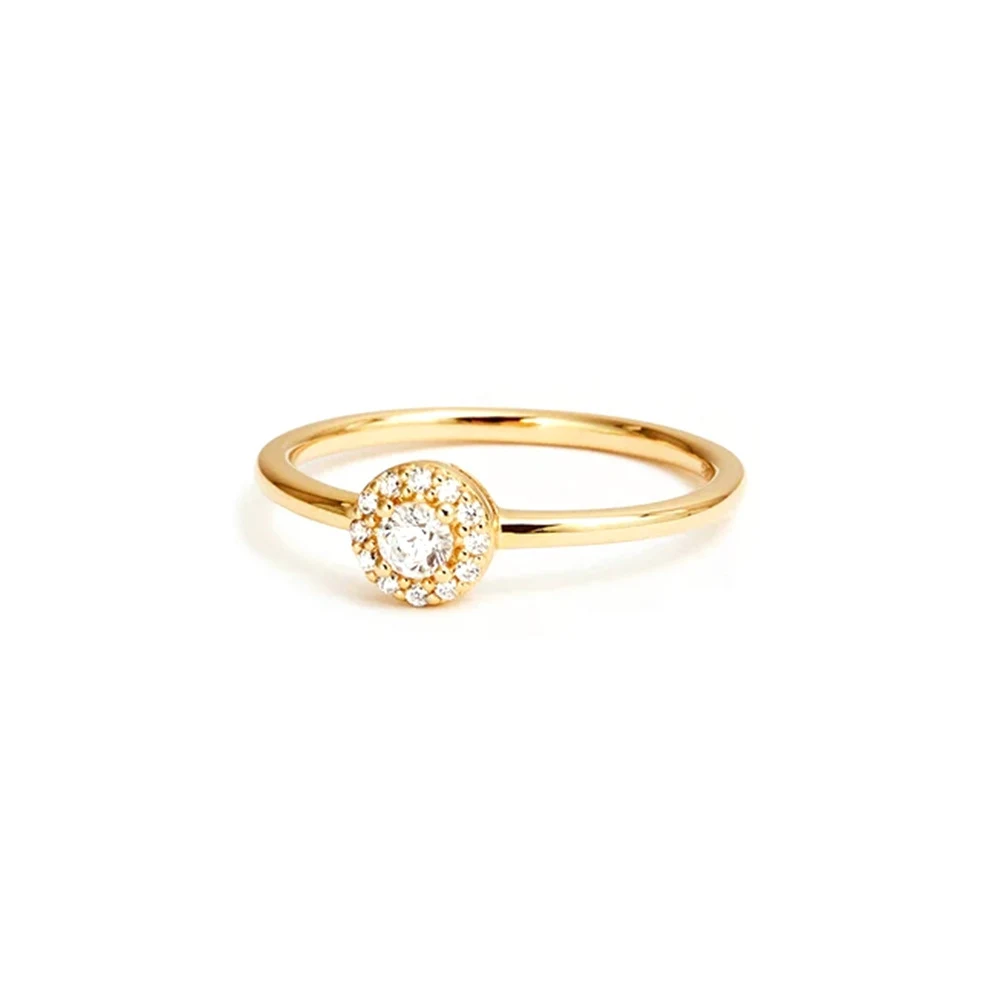 Anel de moissanite com cantos arredondados em ouro 18K com design de vento, brilho duradouro e sofisticação para momentos especiais. — foto 5
