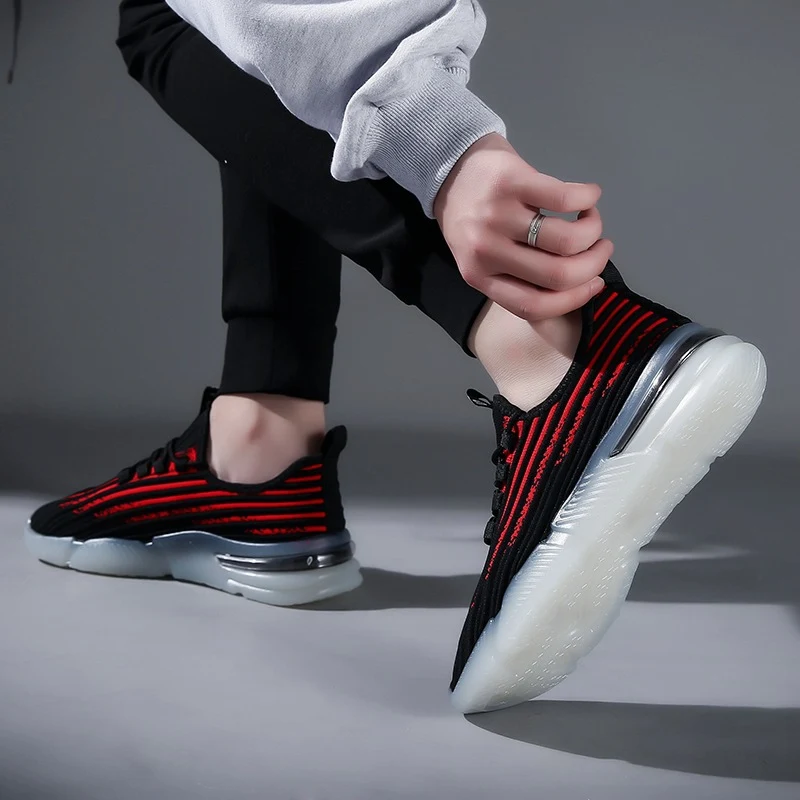 Title 7, Mens luminous sports running shoes. Breathable...