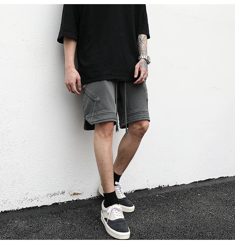 Reon Sweat Shorts for men, providing ultimate comfort and style for workouts or casual wear. Breathable fabric and a per — photo 5