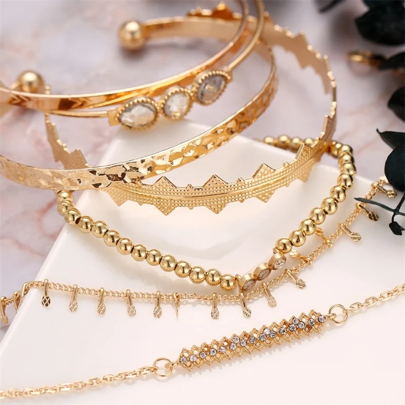 Title 5, Pulseira étnica de 7 peças com diamantes