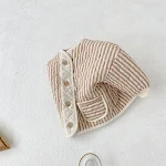 Casaco Duplo Camada Outono Vintage com padrão de ondas de rhombus, para um visual elegante e quente no outono, design sofisticado e confortável. — foto 3