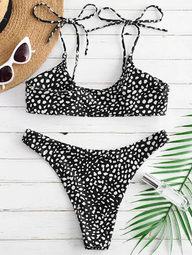 Title 6, Solid color strap bikini split swimsuit