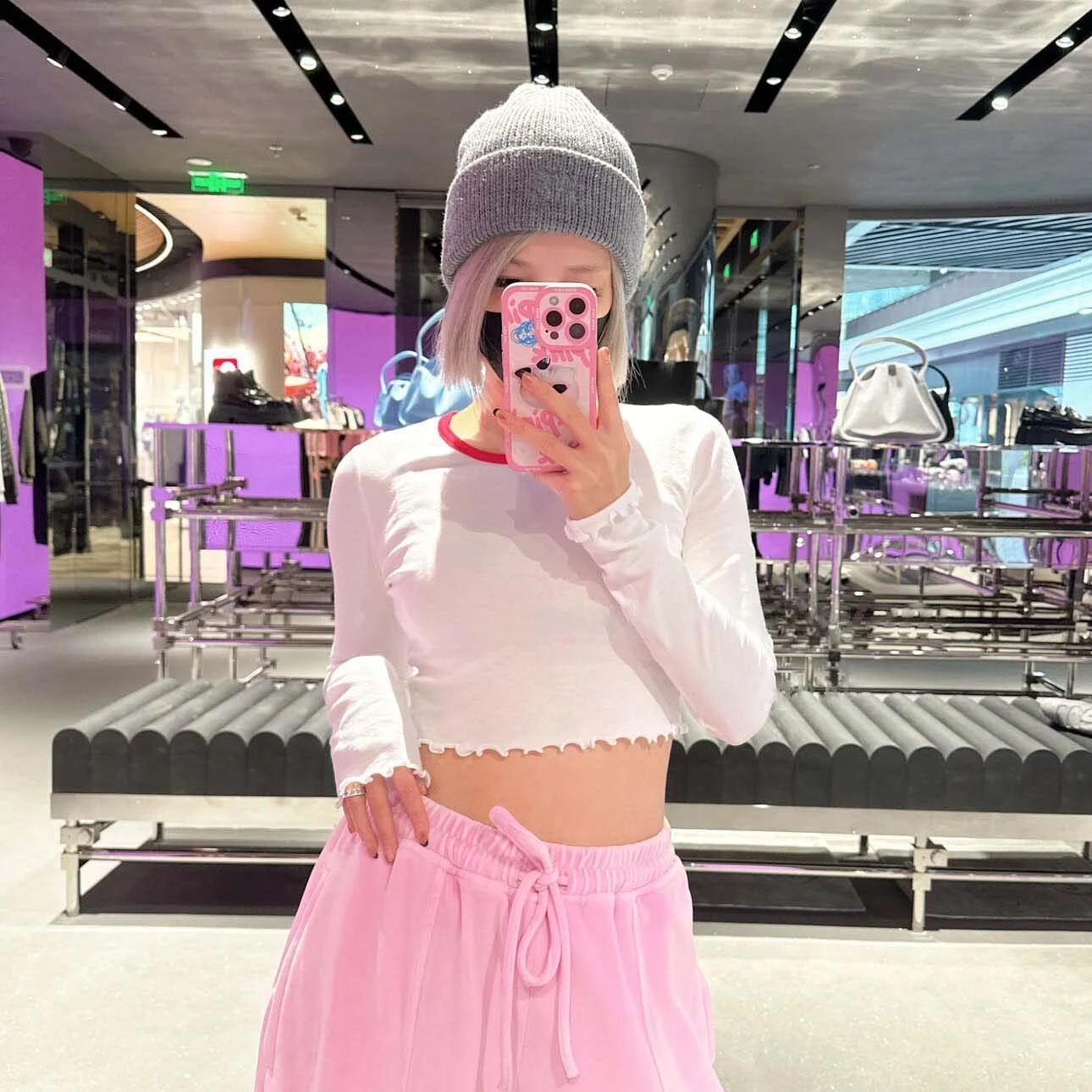 product image - 4