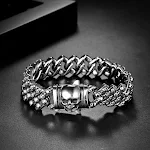 Pulseira criativa vintage de caveira em aço inoxidável, um acessório estiloso e durável para um visual marcante e único. — foto 2