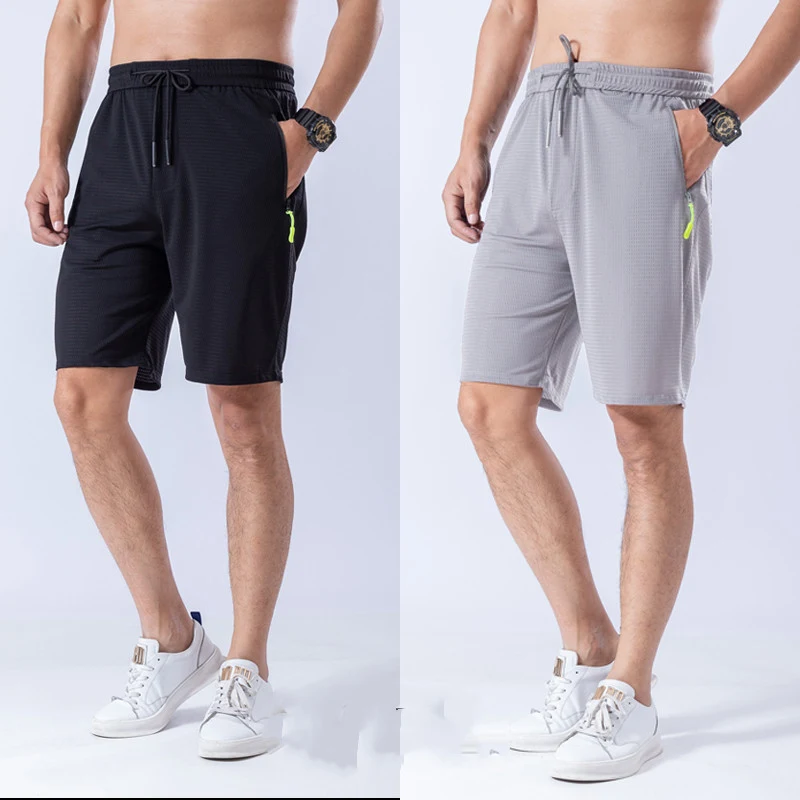 Pantaloni sportivi per running e fitness, traspiranti e ad asciugatura rapida. Comodi e performanti, perfetti per l'allenamento. — foto 5