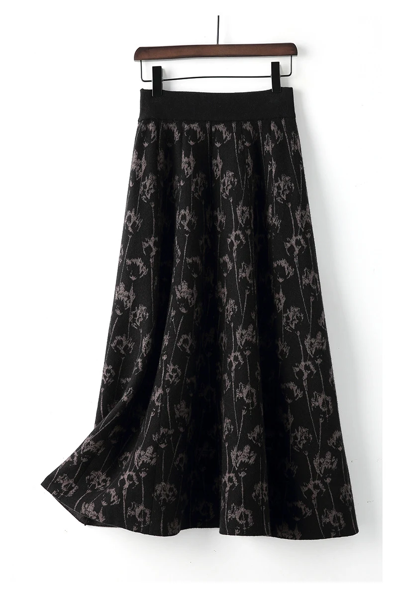 Title 8, High Waist A-Linie Midi-Kleid mit weitem Saum –...