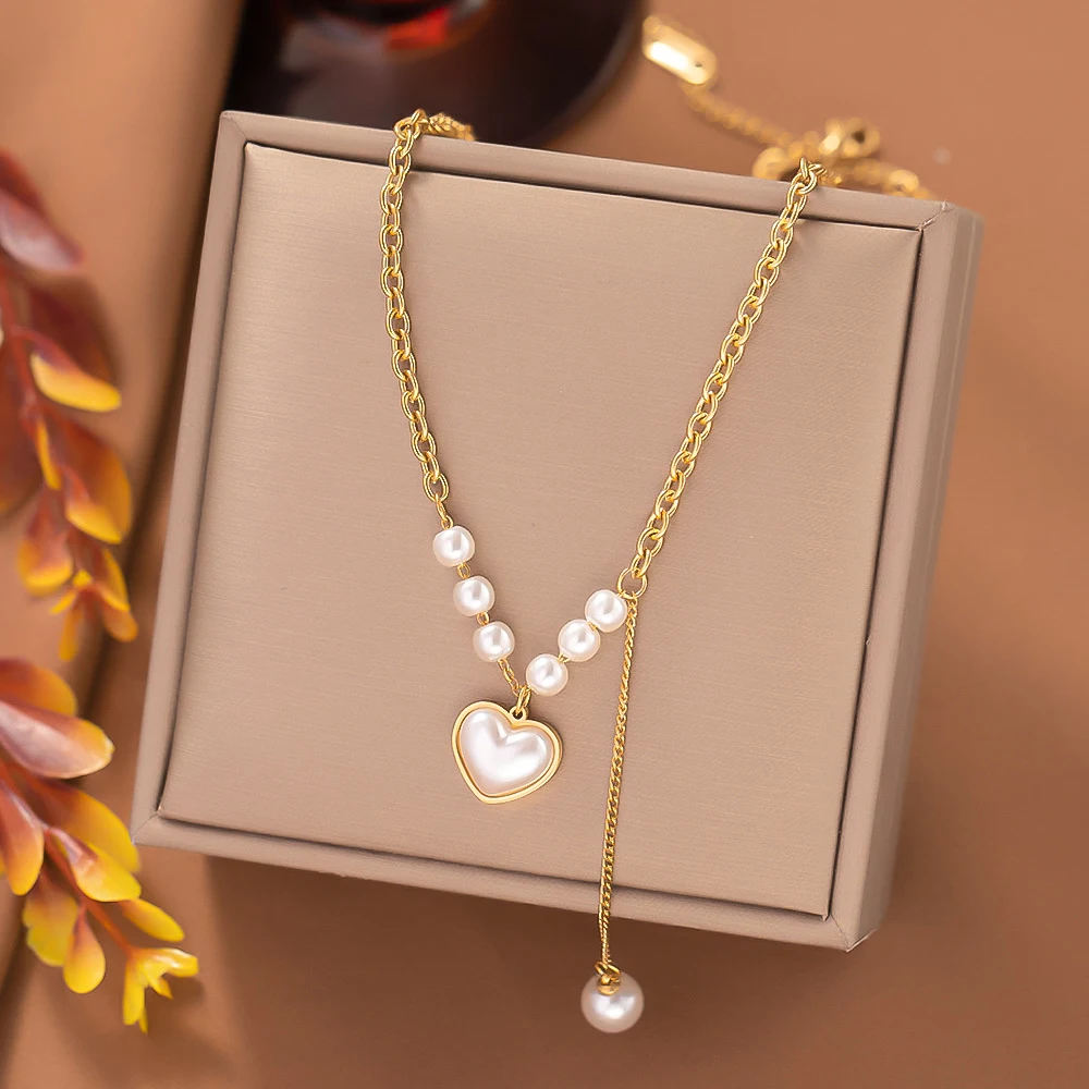 Colar de pérolas sofisticado Corrente de clavícula com design de alta costura e temperamento. Um acessório perfeito para realçar sua beleza. — foto 6